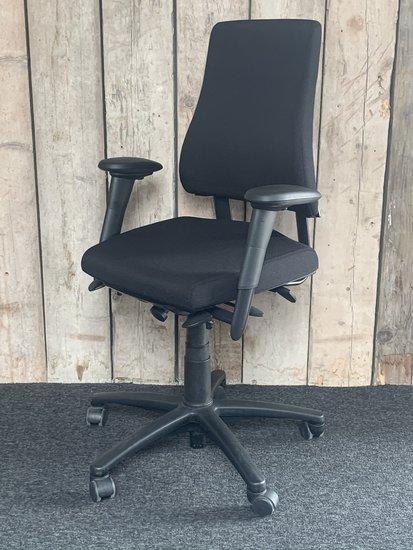BMA Axia bureaustoel Refurbished hoge rug met 4D armleggers 3 | Kantoormeubelen Nederland