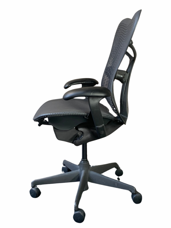 Herman Miller Mirra Graphite bureaustoel Refurbished - Afbeelding 7