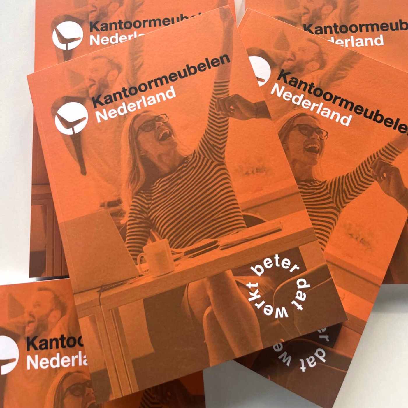 brochure kantoormeubelen nederland