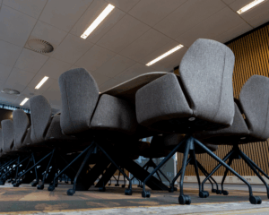 Vergaderstoelen luxe kwaliteit | Kantoormeubelen Nederland