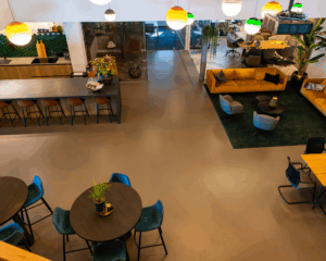 luxe kantine ruimtelijk | Kantoormeubelen Nederland