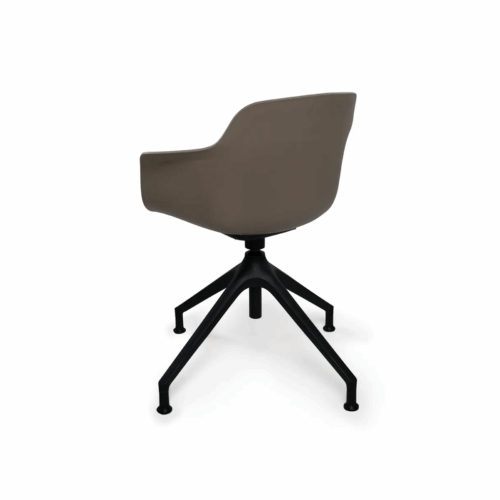 Loria taupe achter zij links